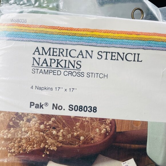 Bernat 4 Pineapple American Stencil Napkins Stamped Cross Stitch 17" Vintage - Picture 3 of 9